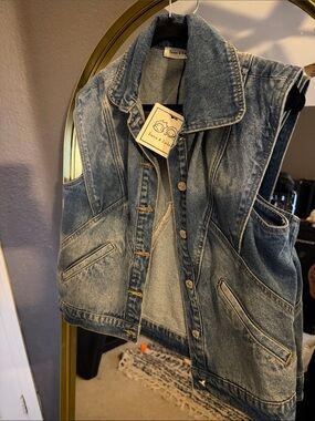 Avery & Ash Blue Denim Vest